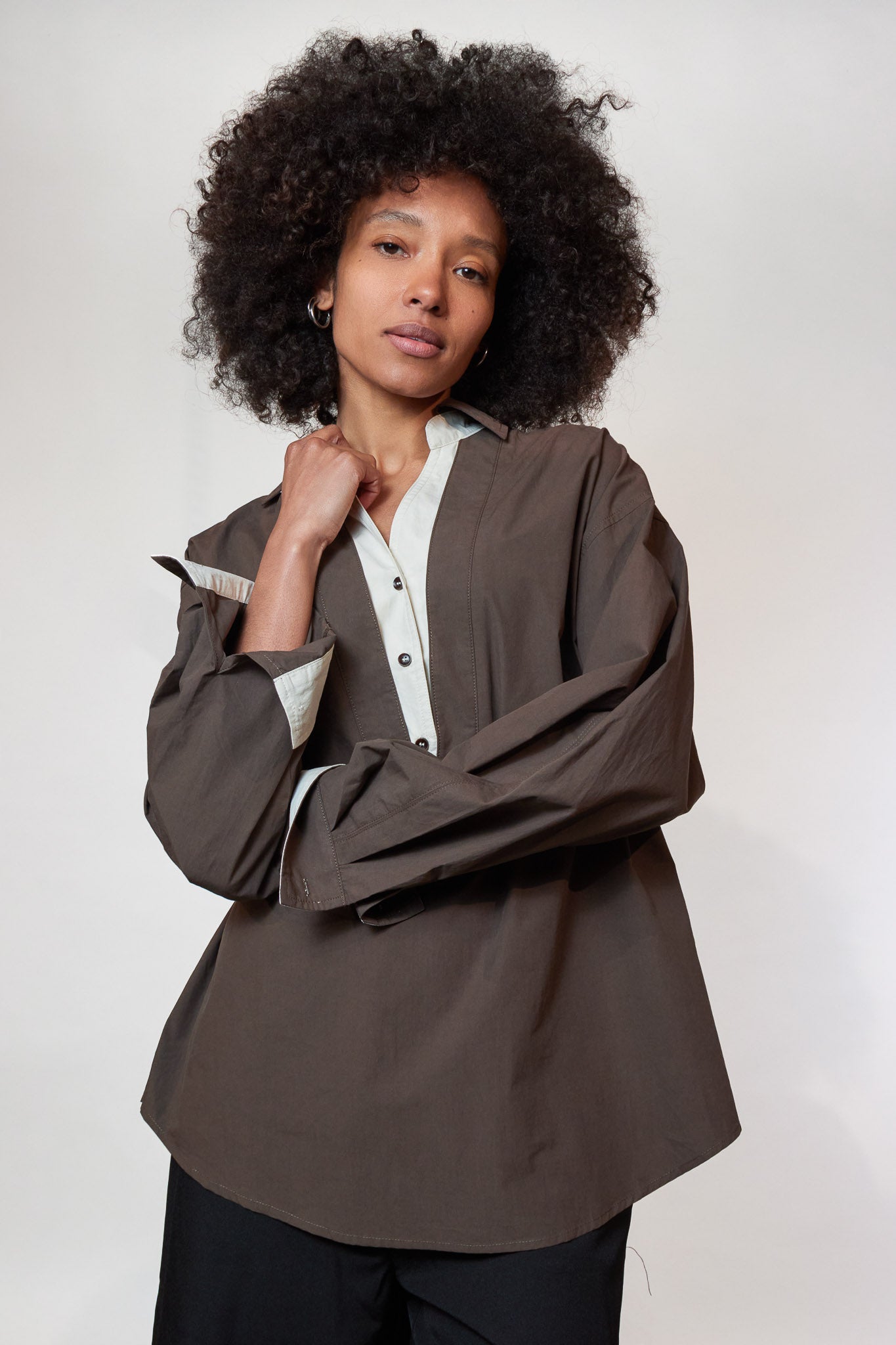 Blouse a col monochrome
