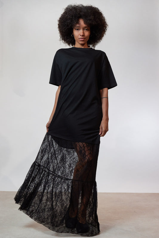 Robe t-shirt à dentelle
